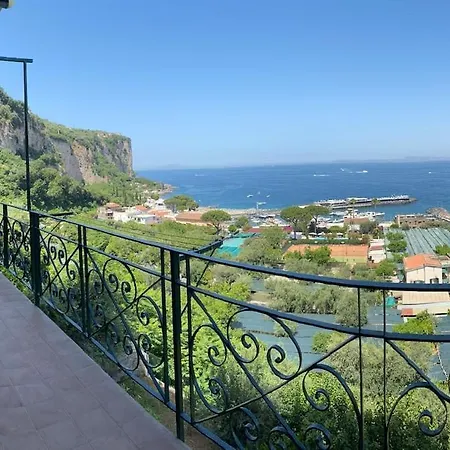 Апартаменты Seventy Steps *